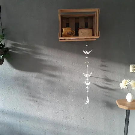 Spacious 2-room-apartment In Leutzsch